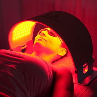 O Cosmedics | O LED Light Therapy - PREORDER